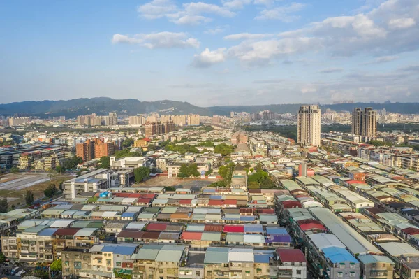 Morgen Stadtbild mit in banqiao — Stockfoto