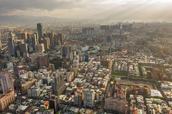 Mattina paesaggio urbano con a Banqiao — Foto Stock