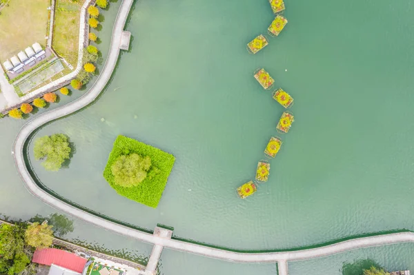 Sentiero sopra l'acqua in vista aerea — Foto Stock