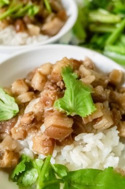 Tayvan usulü abur cubur Çin usulü pilav ve pilav.