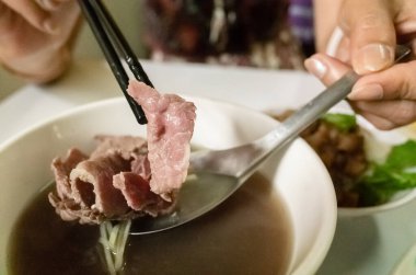 çiğ sığır çorbası, Tainan geleneksel kahvaltı, Tayvan, Asya