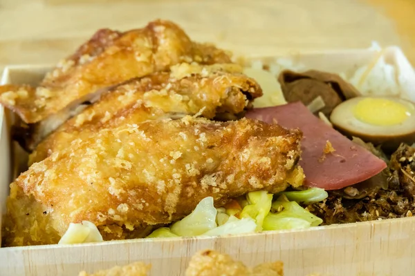 Gebratenes Hühnchen Drumstick Lunchbox Einem Taiwanesischen Restaurant — Stockfoto