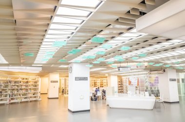 New Taipei, Tayvan - 17 Ağustos 2019: New Taipei şehir ana kütüphanesi, New Taipei şehri, Tayvan, Asya