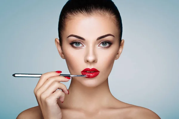 Woman with Perfect makeup — Stock Photo, Image