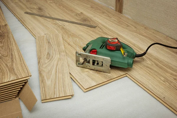 For cutting laminate used jigsaw — Stock Photo, Image