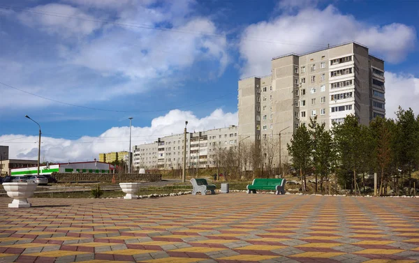 Young city Polyarnye Zori,Russia — Stock Photo, Image