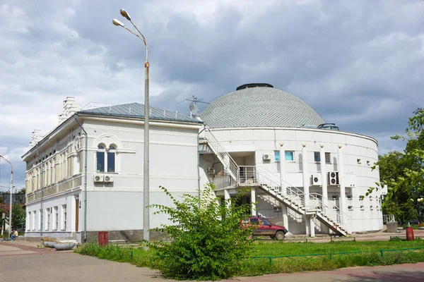 Construindo um pequeno planetário em Nizhny Novgorod — Fotografia de Stock
