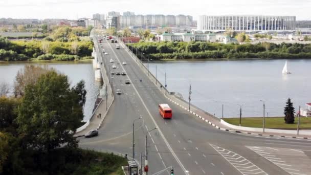 Puente Kanavinsky - el puente más antiguo de Nizhny Novgorod — Vídeo de stock