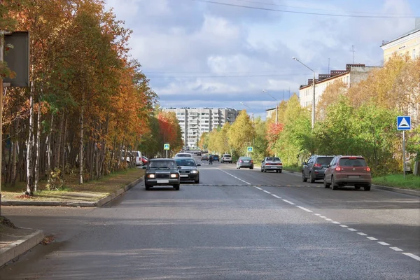 Улица имени академика Ферсмана в Апатитах — стоковое фото