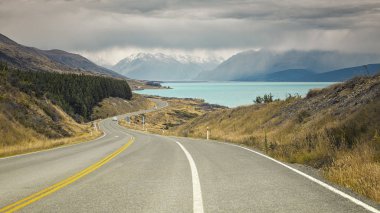 turquoise Lake Pukaki clipart