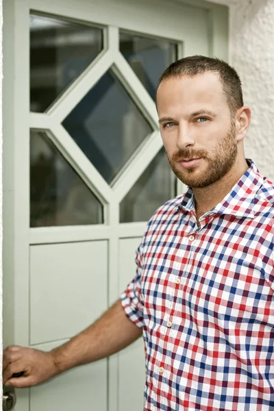 Young man with beard — Stock Photo, Image