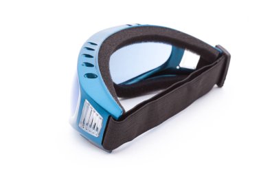 beyaz zemin üzerinde koruyucu gözlük