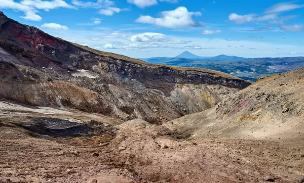 Canyon van de vulkaan Moetnovski — Stockfoto