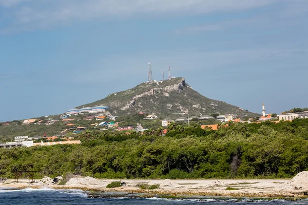 Dağın sektöründe Curacao — Stok fotoğraf