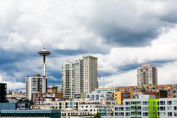 Molnen över Seattle — Stockfoto