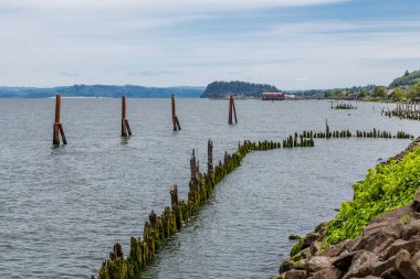 eski ahşap dalgakıran