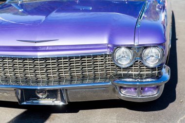 Mor Caddy ikiz farlar