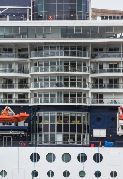 Atrium Windows op cruiseschip — Stockfoto