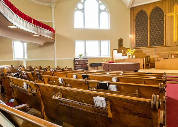 Pews and Balconies in Church — Stock Photo, Image