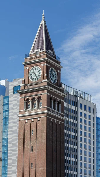 Stará věž s hodinami v Seattlu — Stock fotografie