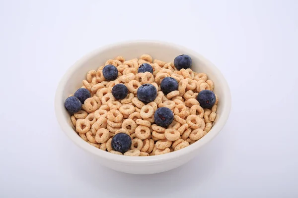 Blueberries on Toasted Oat Cereal — Stock Photo, Image