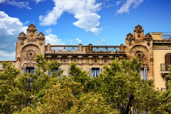 Antiguo Edificio de Barcelona desde 1906 — Foto de Stock