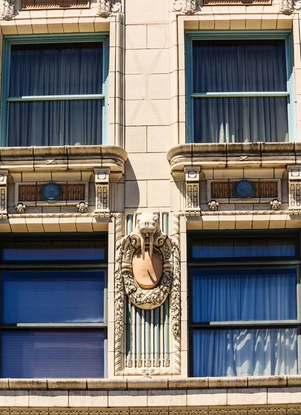 Morsa em detalhes do edifício — Fotografia de Stock