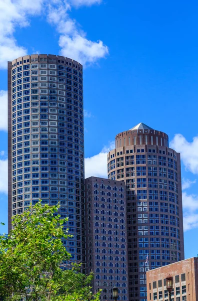 Moderne ronde gebouwen in Boston — Stockfoto