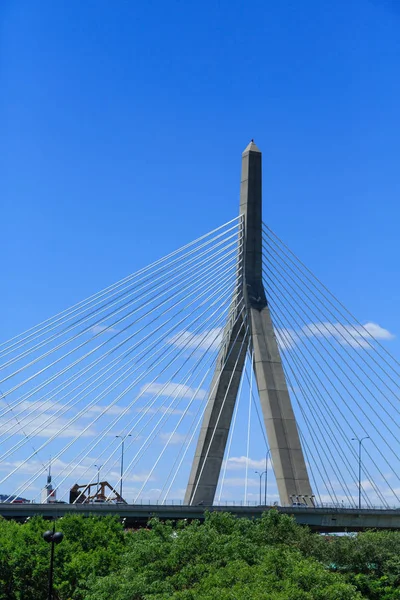 Tower on Suspension Bridge — Stock Photo, Image