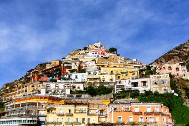 Positano yamaca evleri