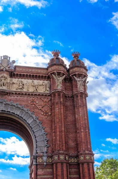 Detalles del Arco del Triunfo en Barcelona —  Fotos de Stock