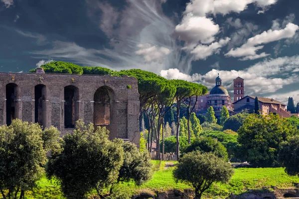 Ancient Architecture in Rome — Stock Photo, Image