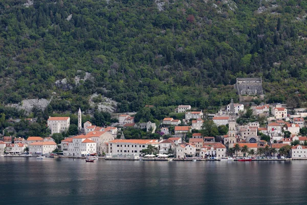 Pięknym wybrzeżu Czarnogóry — Zdjęcie stockowe