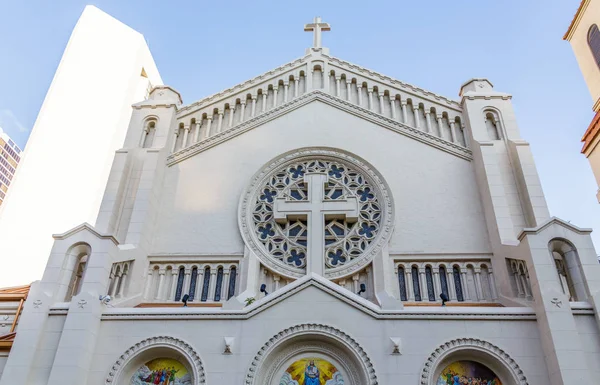 Σταυρός σε καθολική εκκλησία στο Μαϊάμι — Φωτογραφία Αρχείου