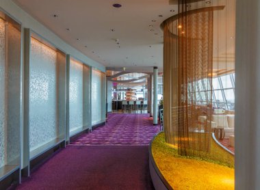 Gezinti gemisinde Lounge girişine