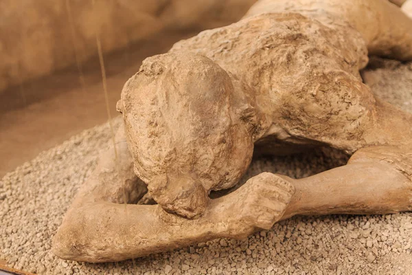 Mummified Victim of Pompeii — Stock Photo, Image