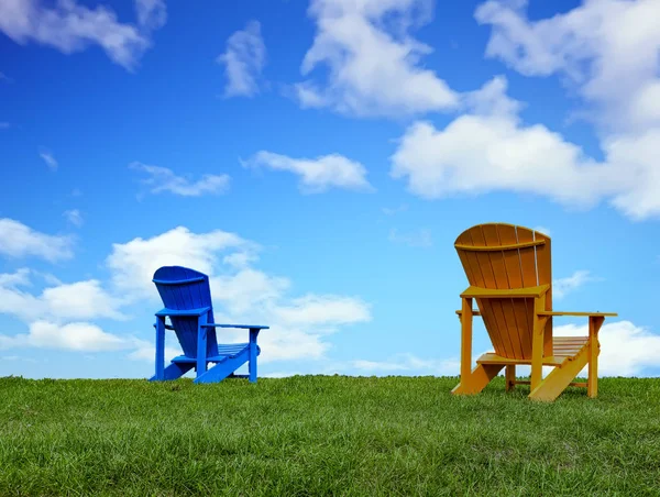 Blått och Orange Adirondacks — Stockfoto