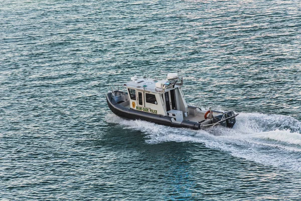 Barco de policía de Miami Dade — Foto de Stock