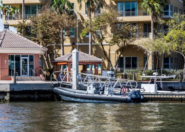 Kıyı Mansion adlı yat