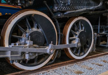 eski tren tekerlekler