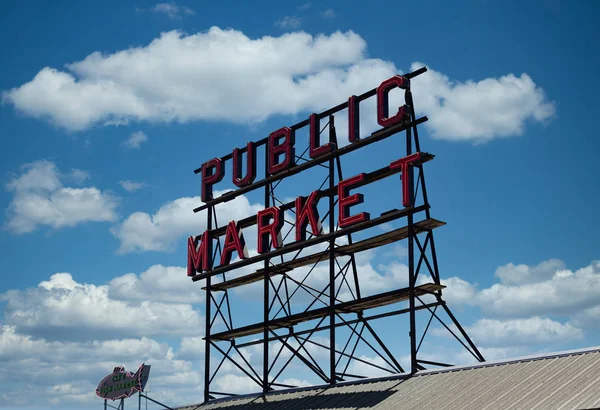 Signo del mercado público en Seattle — Foto de Stock
