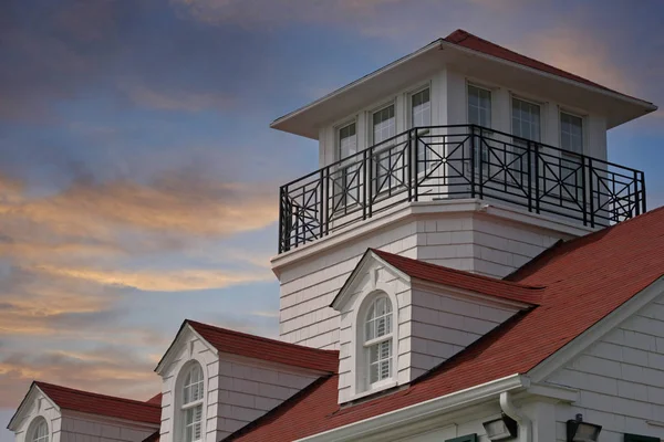 Coastal Watch at Dusk — Stock Photo, Image