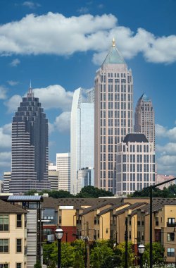 Atlanta Kuleleri Dairelerin Ötesinde