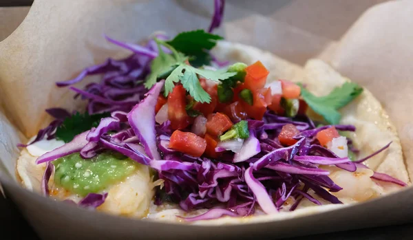 Red Cabbage on Veggie Tacos — Stock Photo, Image