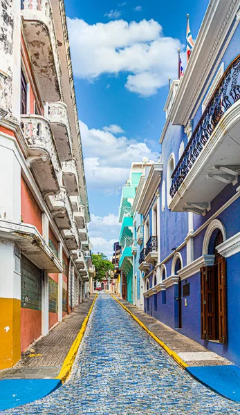 Cobblestone Street i Gamla San Juan — Stockfoto