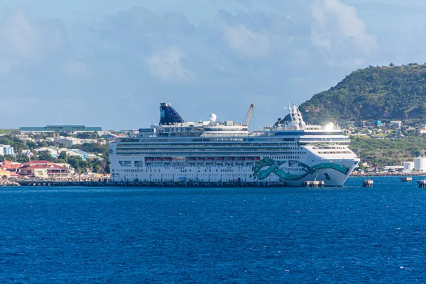 NCL in Saint Kitts — Stock Photo, Image