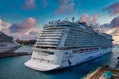 Günbatımında Norveç Saadeti