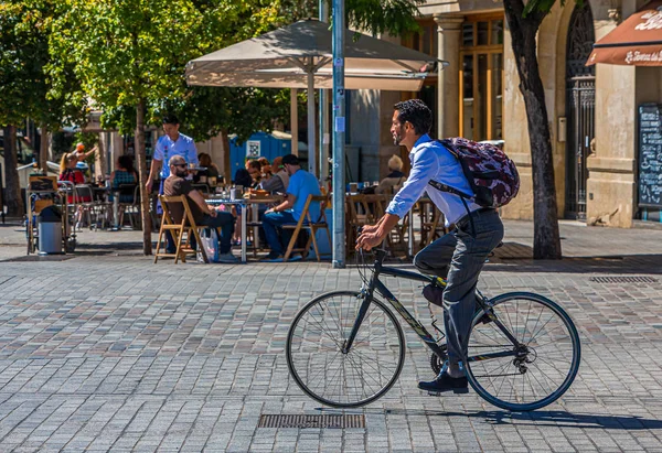 Ciclista en Barcelona —  Fotos de Stock