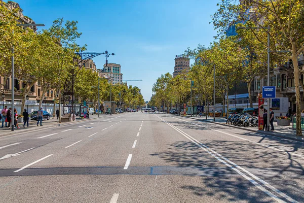 Bulevar vacío en Barcelona — Foto de Stock