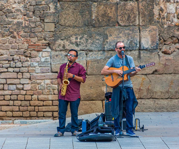 Two Buskers in Barcelona — 스톡 사진